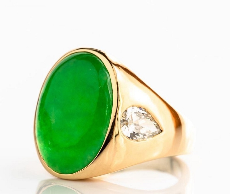 Chia sẻ cách nhận biết ngọc phỉ thúy cao cấp