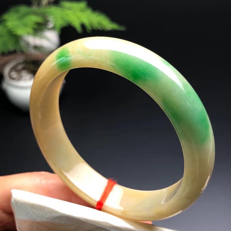 Chia sẻ cách chọn trang sức ngọc hòa điền chất lượng