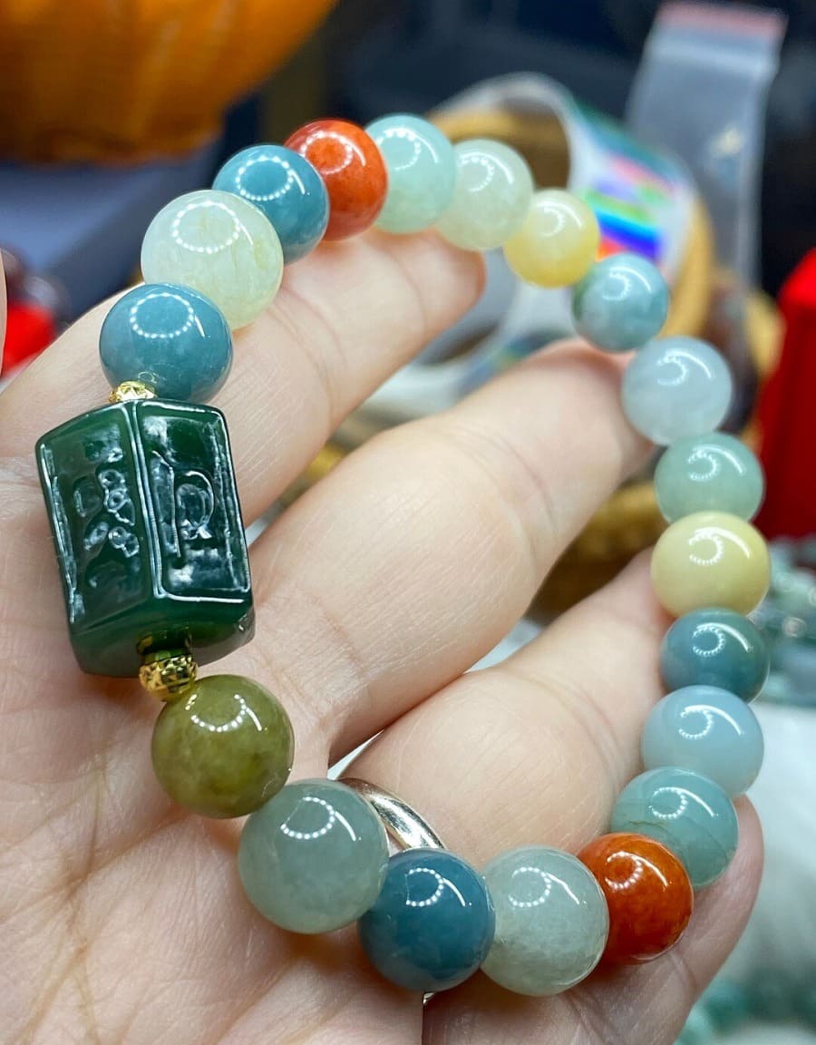 Chia sẻ cách chọn vòng tay ngọc phong thủy theo mệnh cho nam